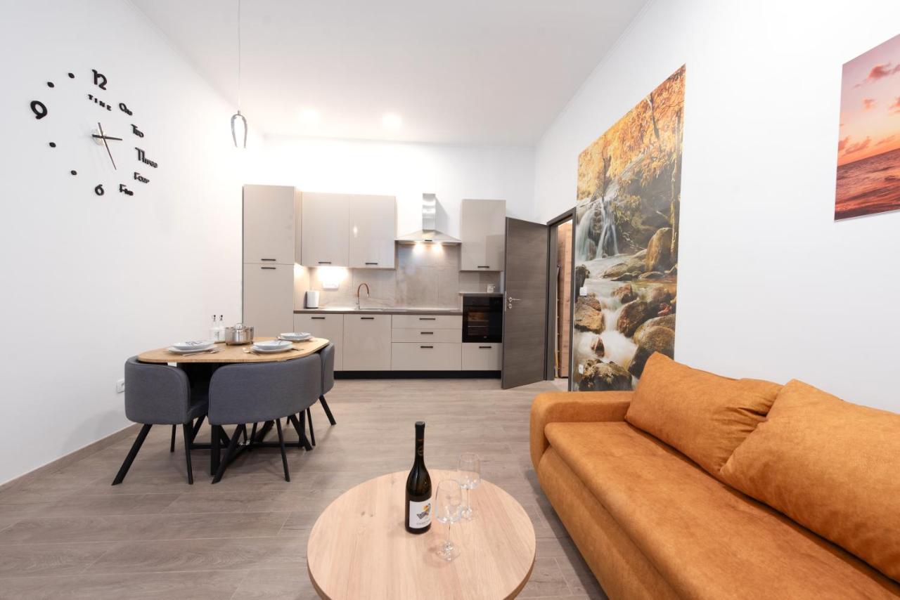Appartement Apartman Cezar à Rijeka Extérieur photo