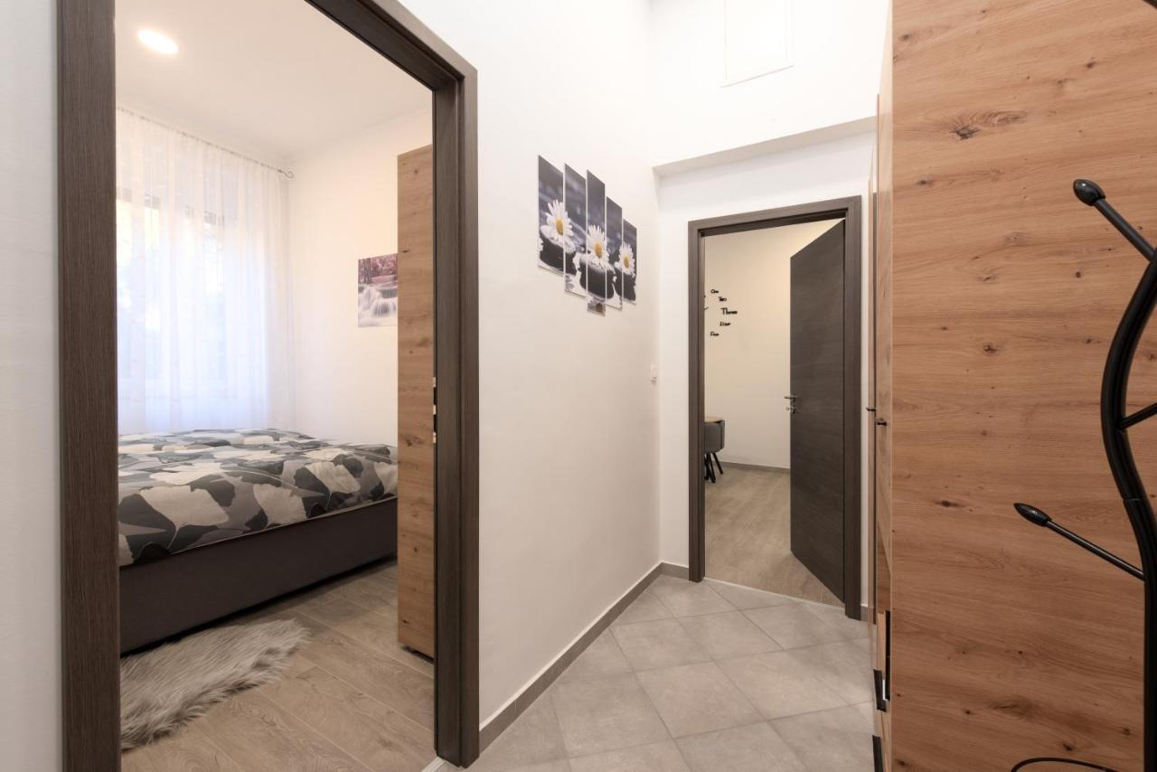 Appartement Apartman Cezar à Rijeka Extérieur photo