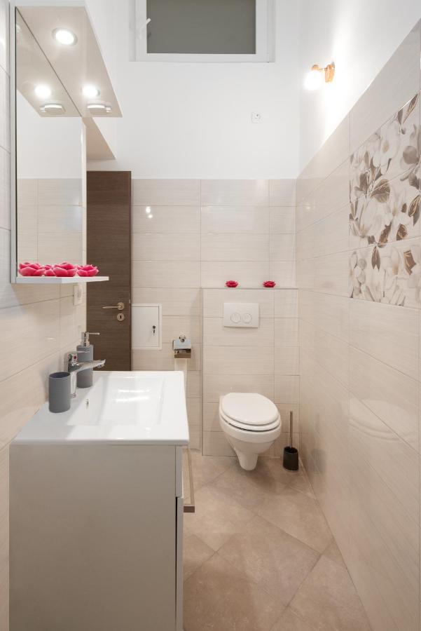 Appartement Apartman Cezar à Rijeka Extérieur photo