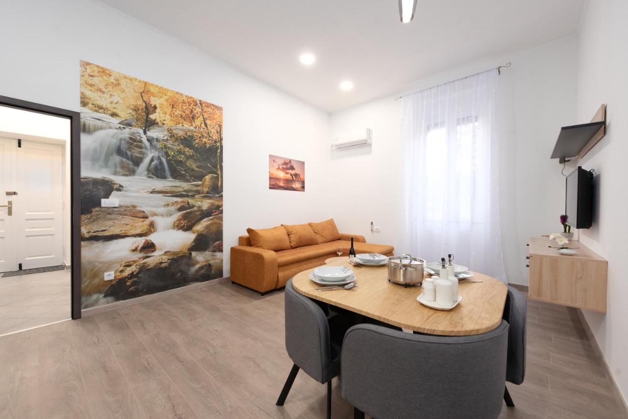Appartement Apartman Cezar à Rijeka Extérieur photo
